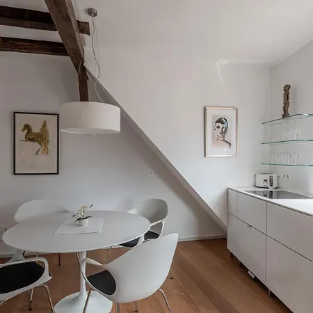 Ploetze17 Apartamento *